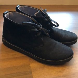 Clarks Collection Chukka Boots (lightly used)